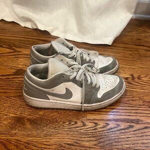 Woman’s Nike grey air Jordan’s